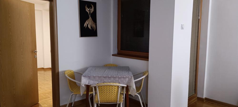 Slika 4 - Jovana Skerlića br.3, Dvosoban stan za izdavanje, 45m2, 300€